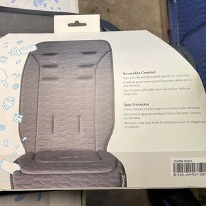 Uppababy reversible seat liner for vista Cruz